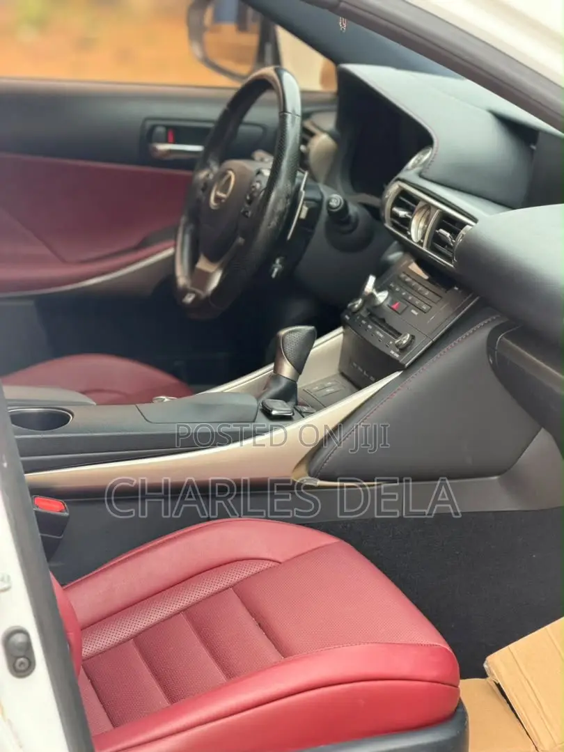Lexus IS 2016 White