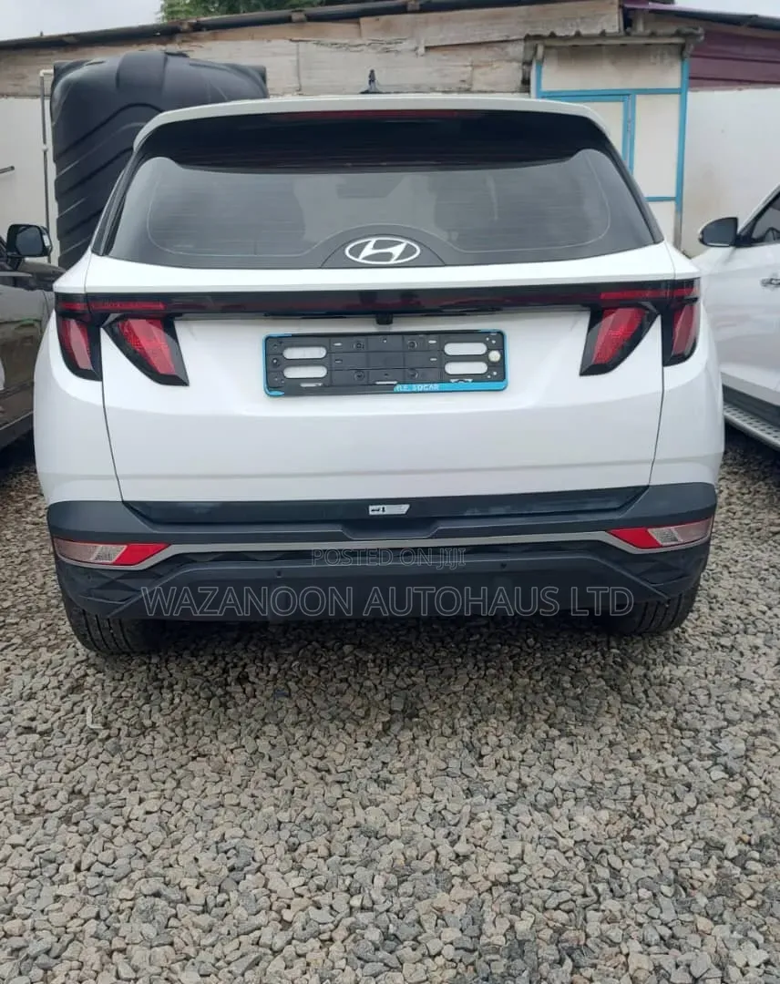Hyundai Tucson 2021 White