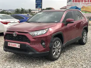 Toyota RAV4 XLE AWD 2020 Burgundy