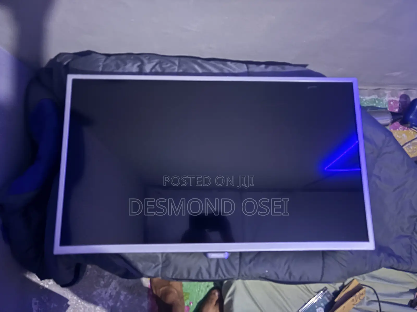 Philips 32 Inches Ambilight TV