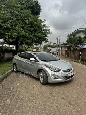 Hyundai Elantra 2016 Silver