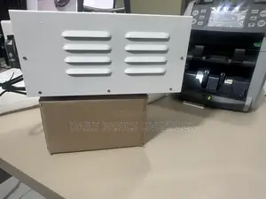 Automatic Debeaking Machine for Poultry