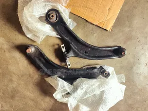 Nissan Rogue Front Lower Control Arms 2014
