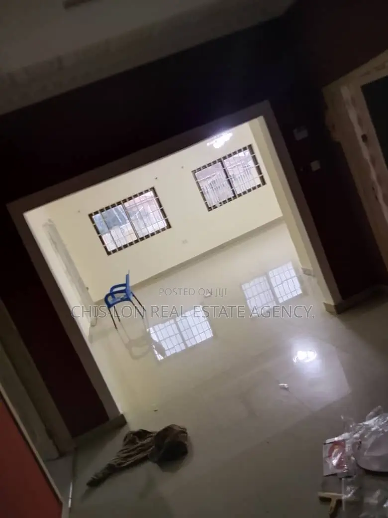 3bdrm House in Kasoa Adade Last Top for rent