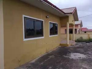 3bdrm House in Kasoa Adade Last Top for rent