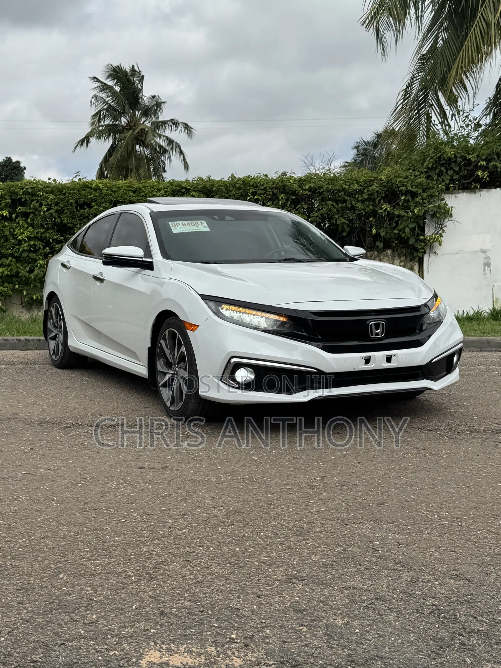 Honda Civic Touring Sedan 2019 White