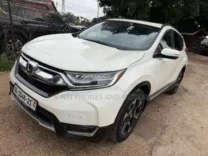 Honda CR-V Touring AWD 2018 White