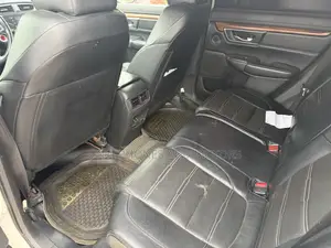 Honda CR-V Touring AWD 2018 White