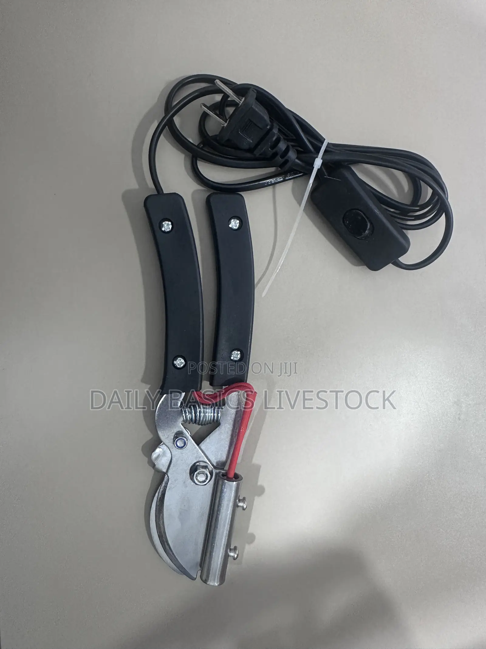 Electric Handheld Debeaker and Pigtail Cutter