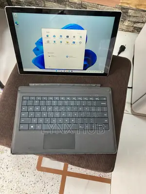 Laptop Microsoft Surface Pro 4 8GB Intel Core i5 SSD 256GB