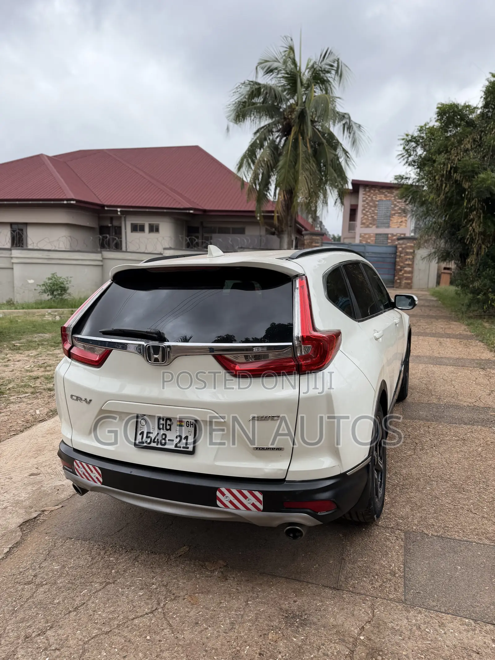 Honda CR-V Touring AWD 2018 White