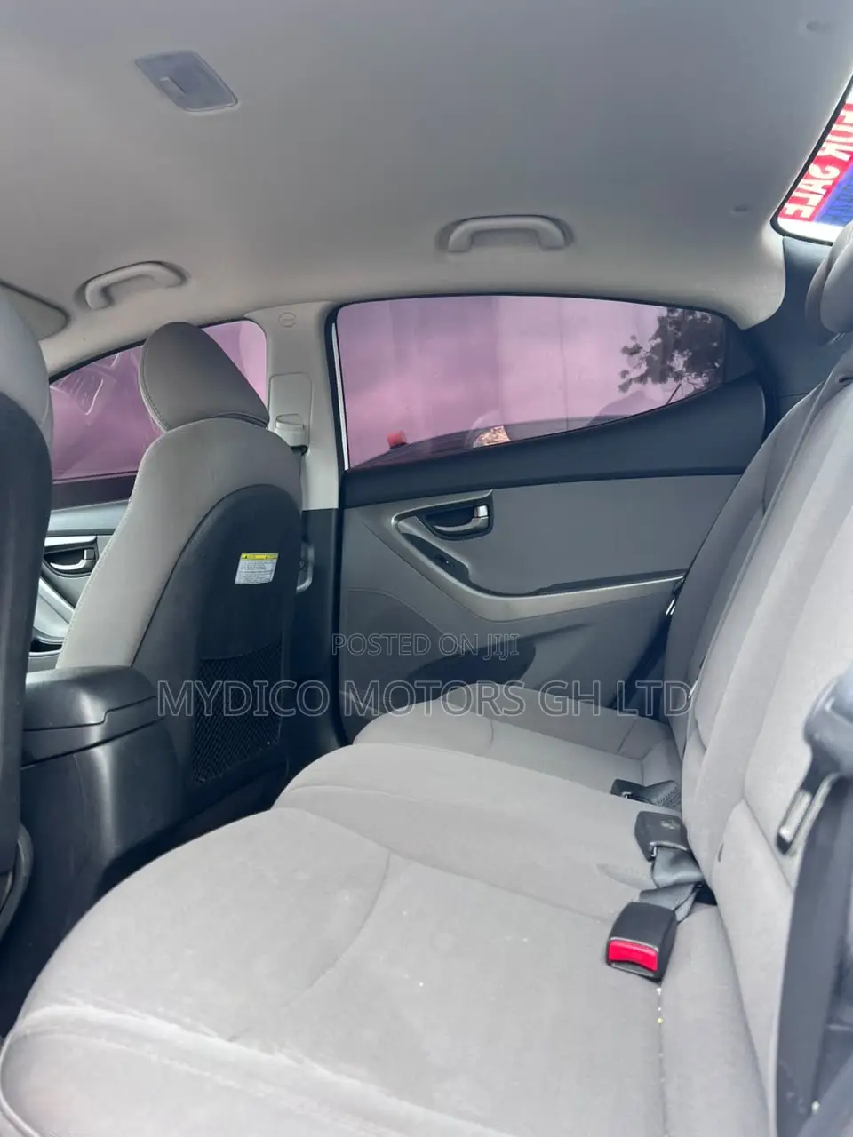 Hyundai Elantra SE Sedan FWD (1.8L 4cyl 6A) 2016 White