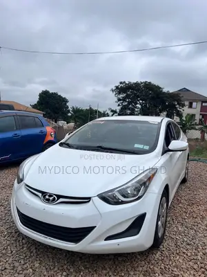 Hyundai Elantra SE Sedan FWD (1.8L 4cyl 6A) 2016 White
