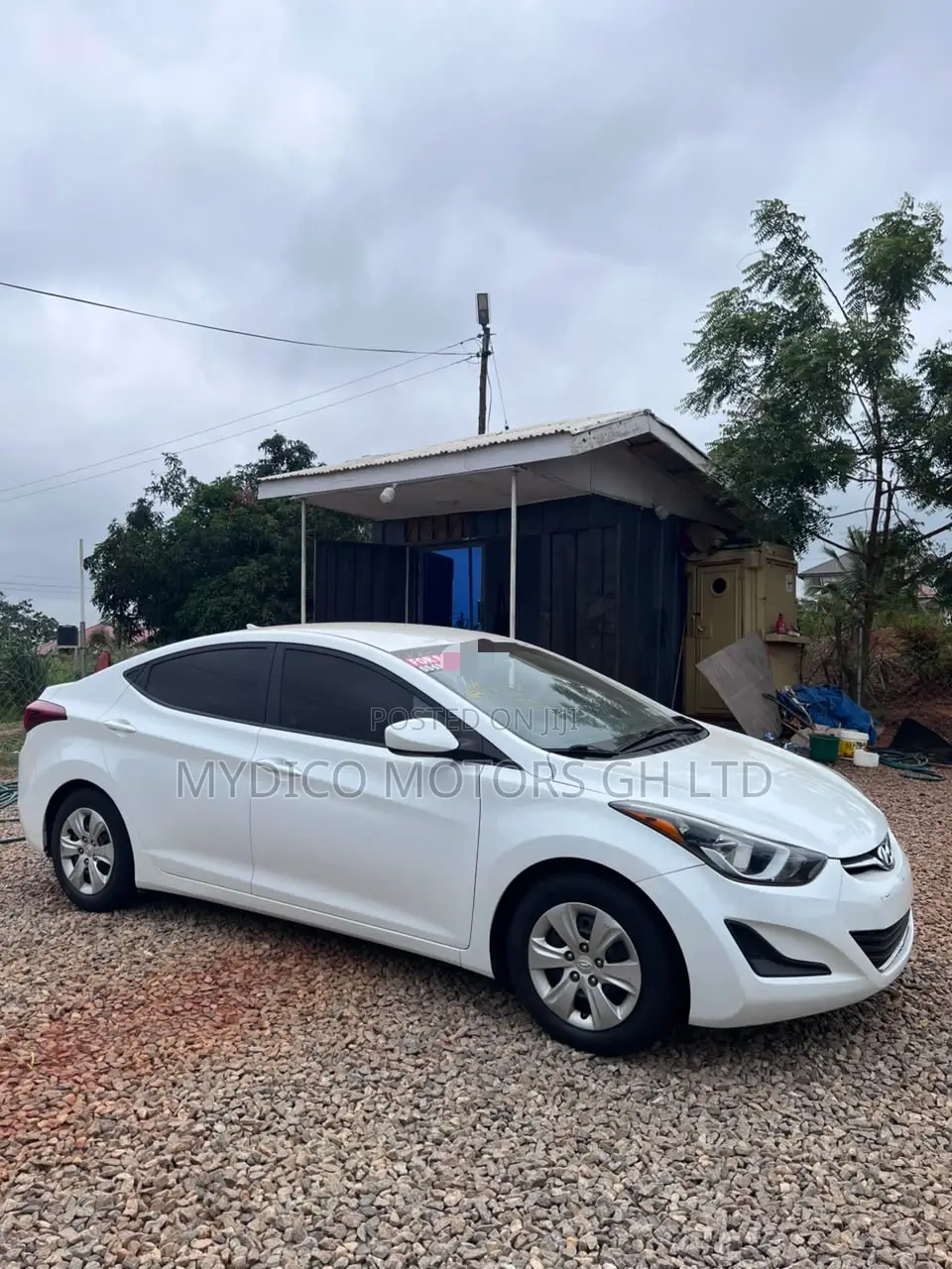 Hyundai Elantra SE Sedan FWD (1.8L 4cyl 6A) 2016 White
