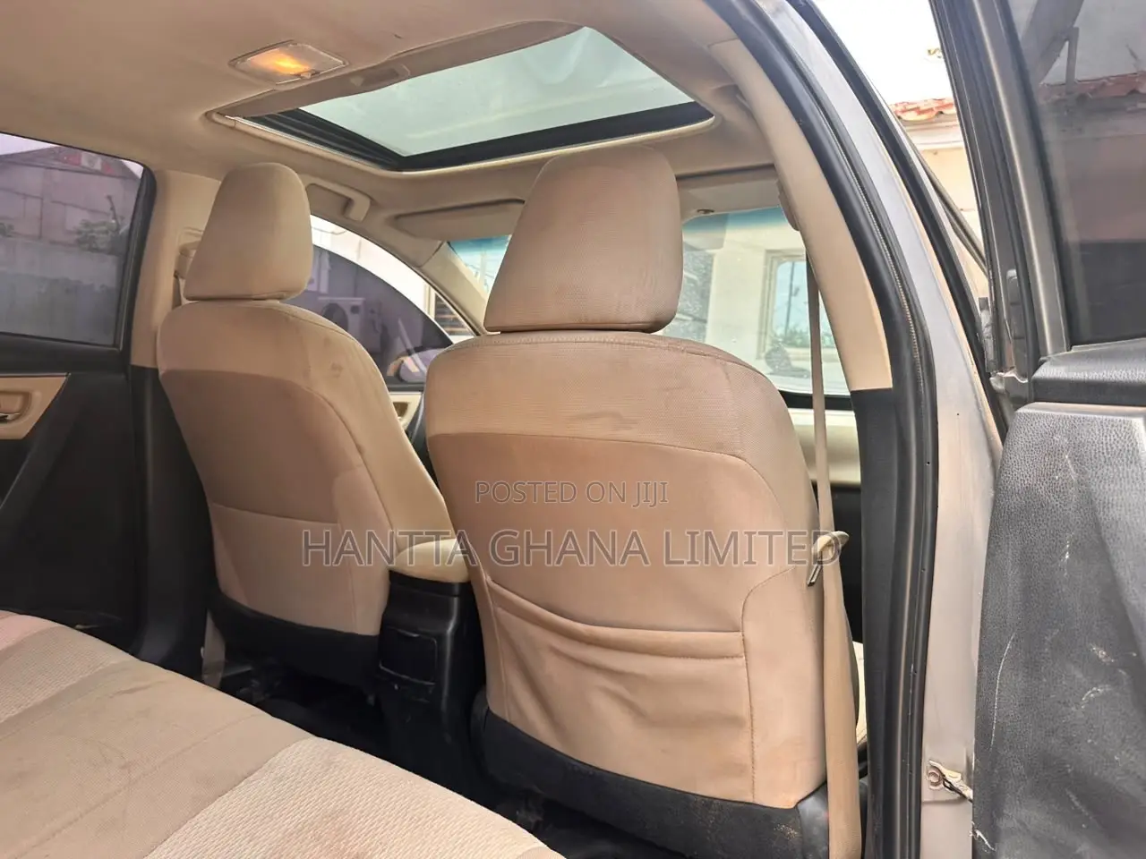 Toyota Corolla LE 4dr Sedan (1.8L 4cyl CVT) 2016 Gray