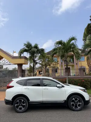 Honda CR-V Touring AWD 2018 White