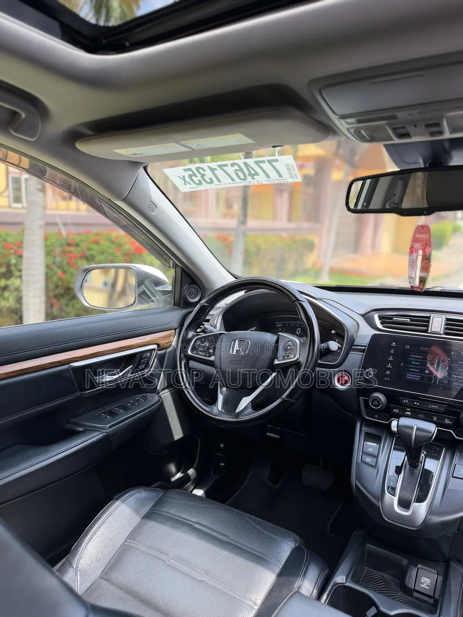 Honda CR-V Touring AWD 2018 White