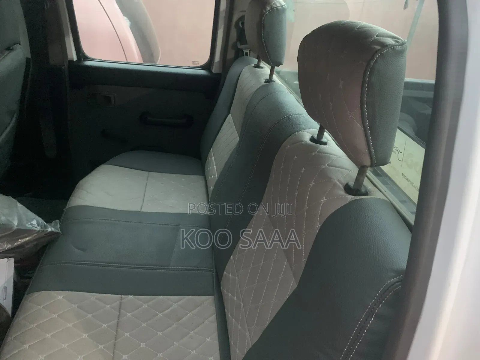 Nissan Hardbody 2012 White