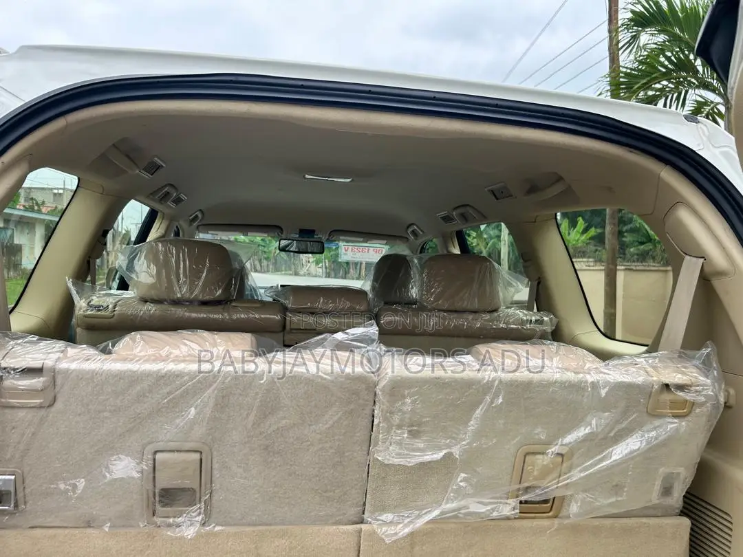 Toyota Land Cruiser Prado 2.7 2017 Pearl