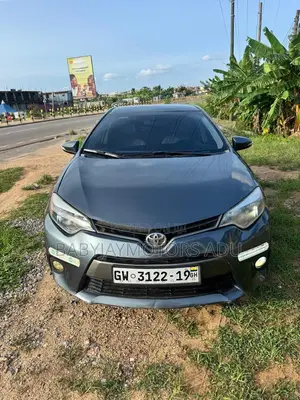 Toyota Corolla LE 4dr Sedan (1.8L 4cyl CVT) 2015 Gray