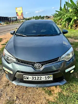 Toyota Corolla LE 4dr Sedan (1.8L 4cyl CVT) 2015 Gray