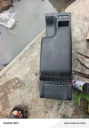 BMW E46 Console