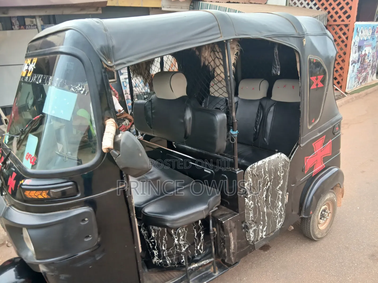 Tricycle 2025 Black