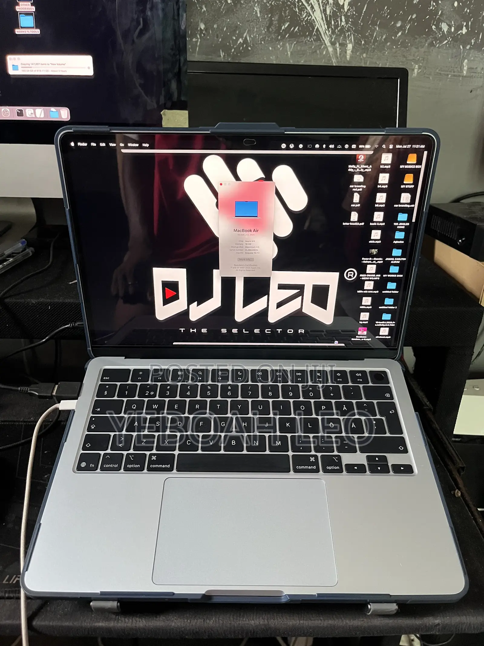 Laptop Apple MacBook Air 2025 M4 16GB Apple M4 SSD 256GB