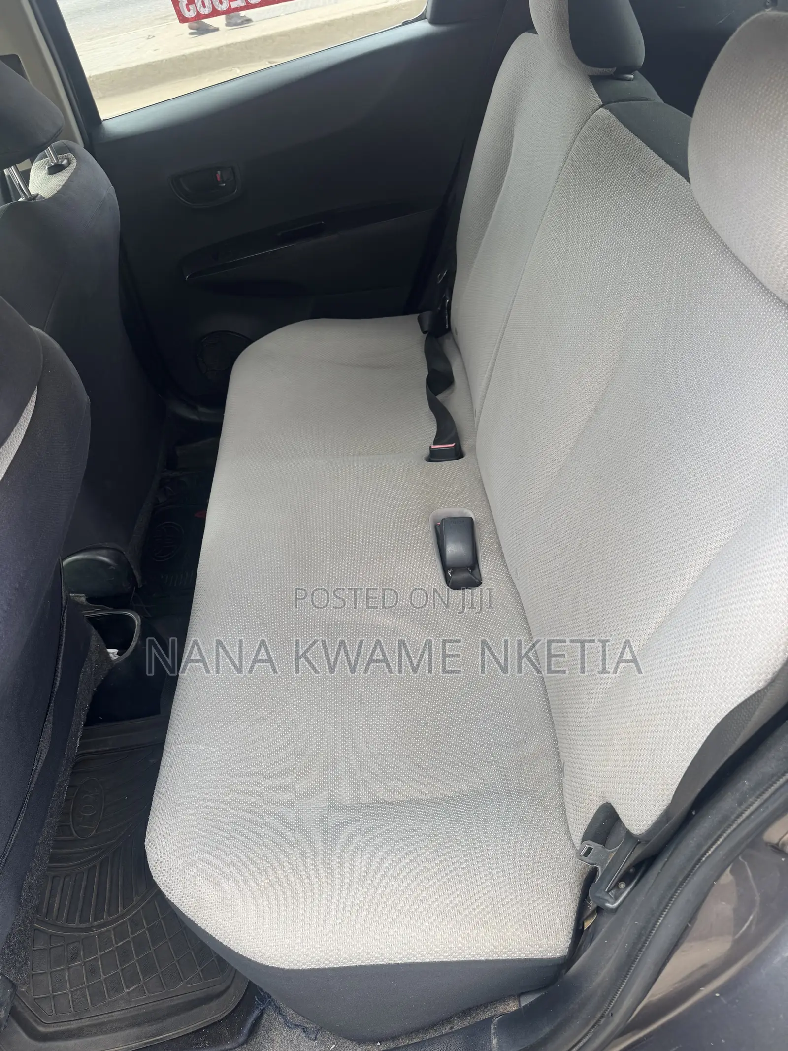 Toyota Vitz 2012 Gray