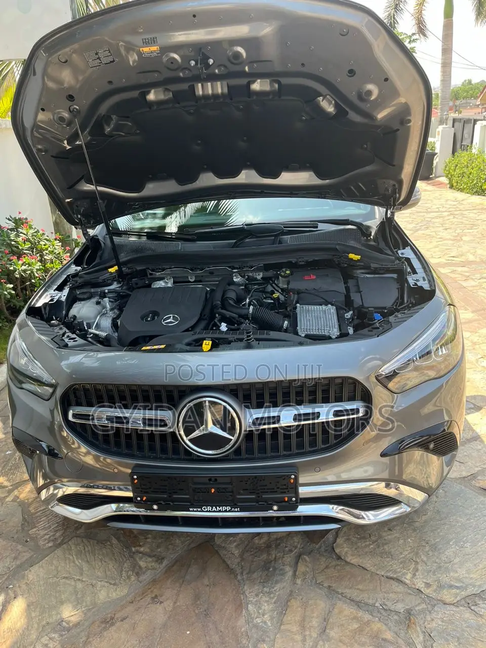 Mercedes-Benz GLA-Class 2025 Gray