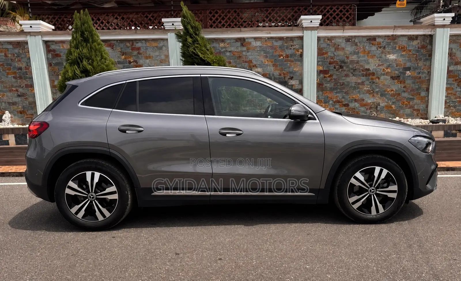 Mercedes-Benz GLA-Class 2025 Gray