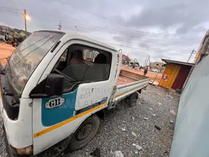 Nissan Cabstar