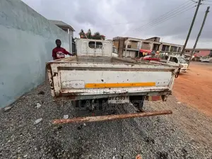 Nissan Cabstar