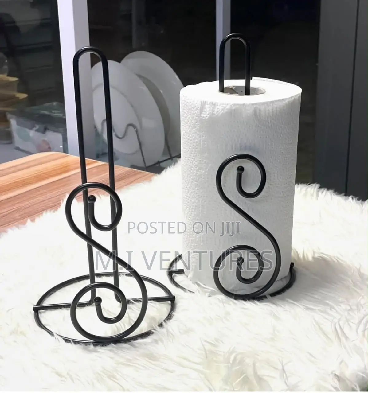 Tissue Stand