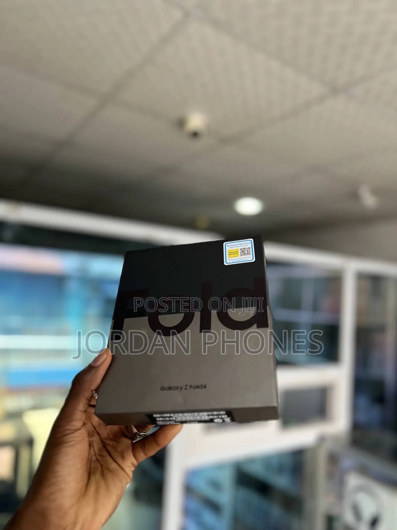 New Samsung Galaxy Z Fold4 256 GB Black