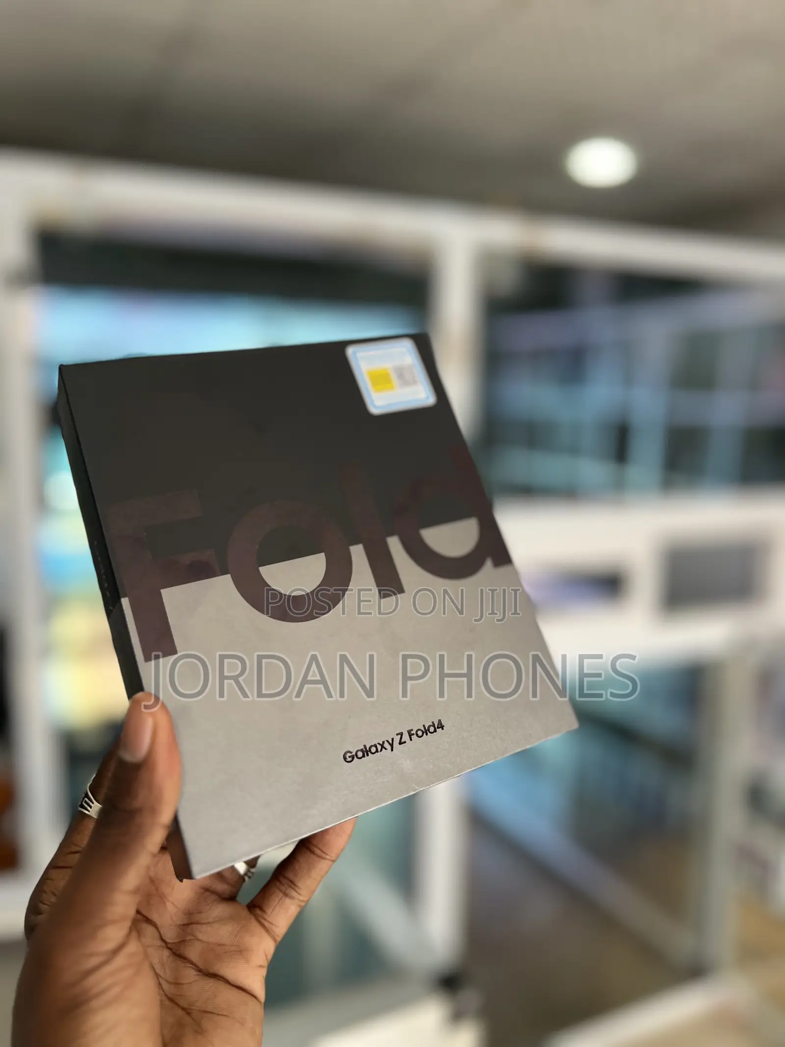 New Samsung Galaxy Z Fold4 256 GB Black