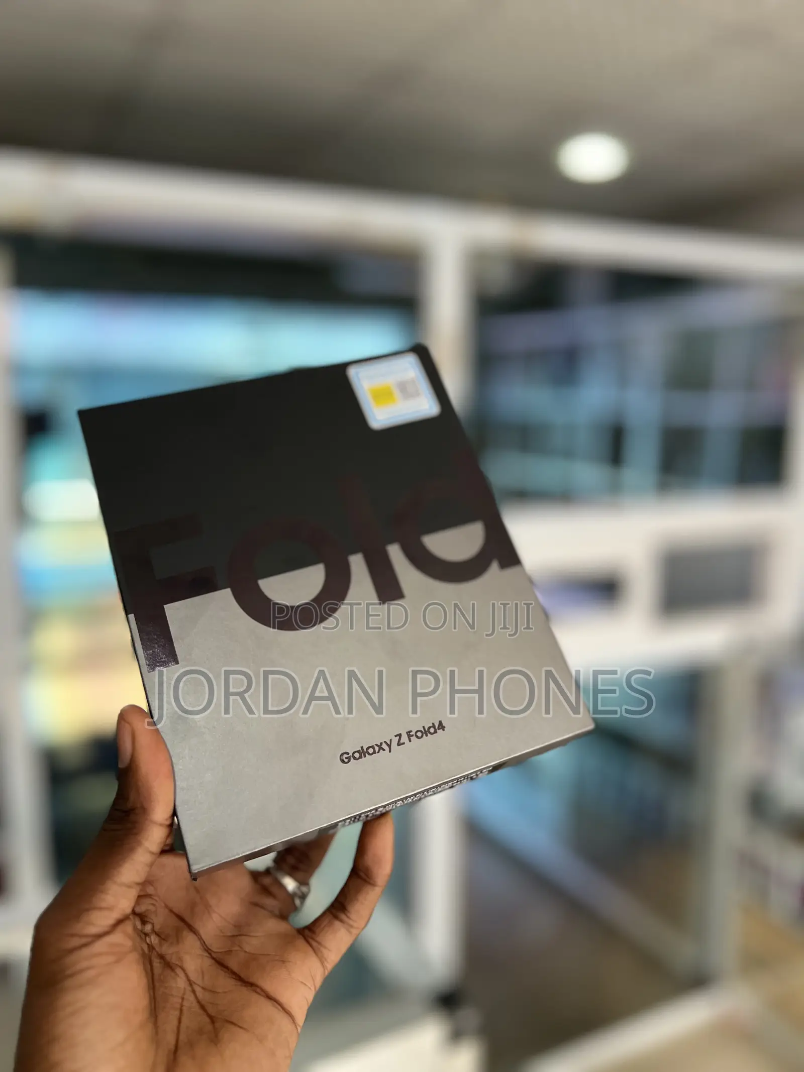 New Samsung Galaxy Z Fold4 256 GB Black