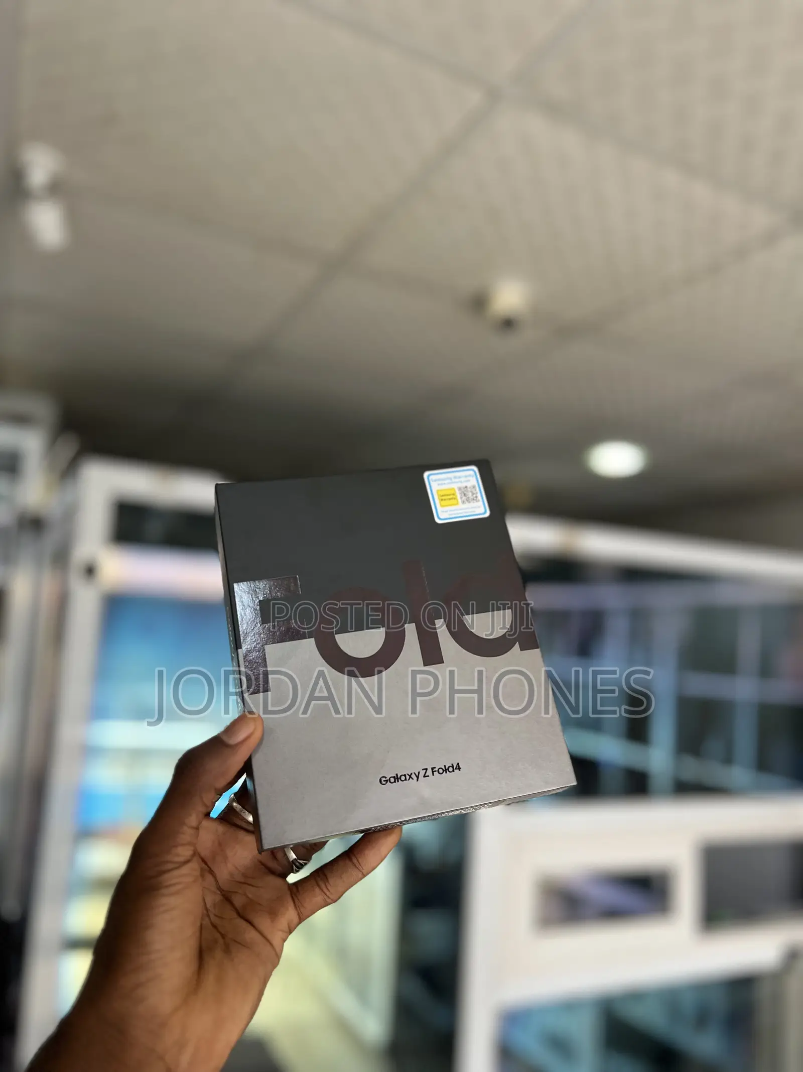 New Samsung Galaxy Z Fold4 512 GB Black