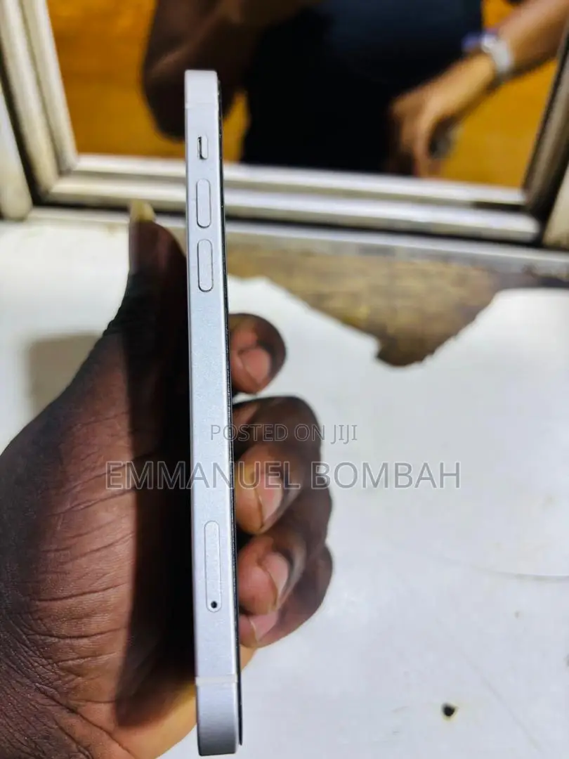 Apple iPhone 12 128 GB White