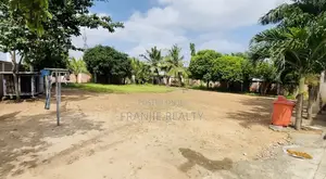 Furnished 6bdrm House in Franjie Realty, Kasoa for sale