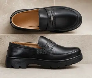Indus v-England Black Chunky Lug Sole Slip-on Loafers – Size 9