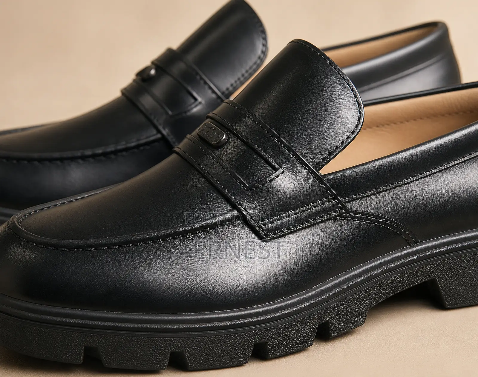 Indus v-England Black Chunky Lug Sole Slip-on Loafers – Size 9