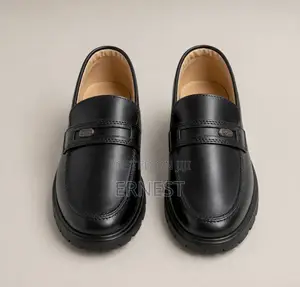 Indus v-England Black Chunky Lug Sole Slip-on Loafers – Size 9