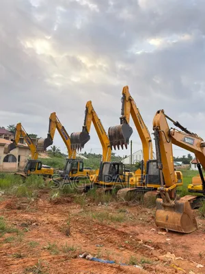 Excavator Available India Type SANY,XCMG, LIUGONG