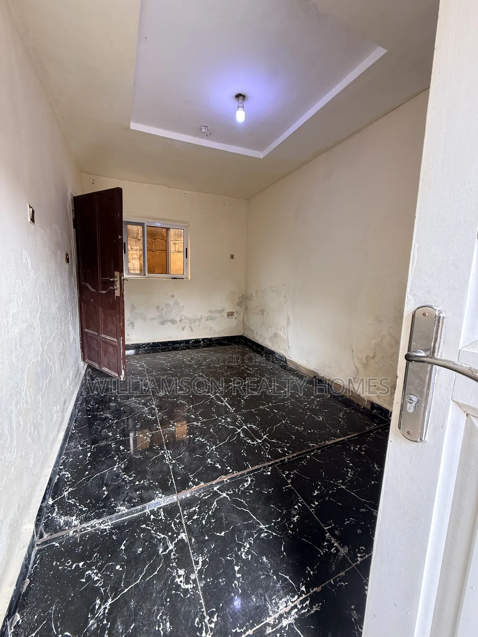 1bdrm Apartment in Hfc Estate Area, Spintex for rent