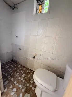 1bdrm Apartment in Hfc Estate Area, Spintex for rent