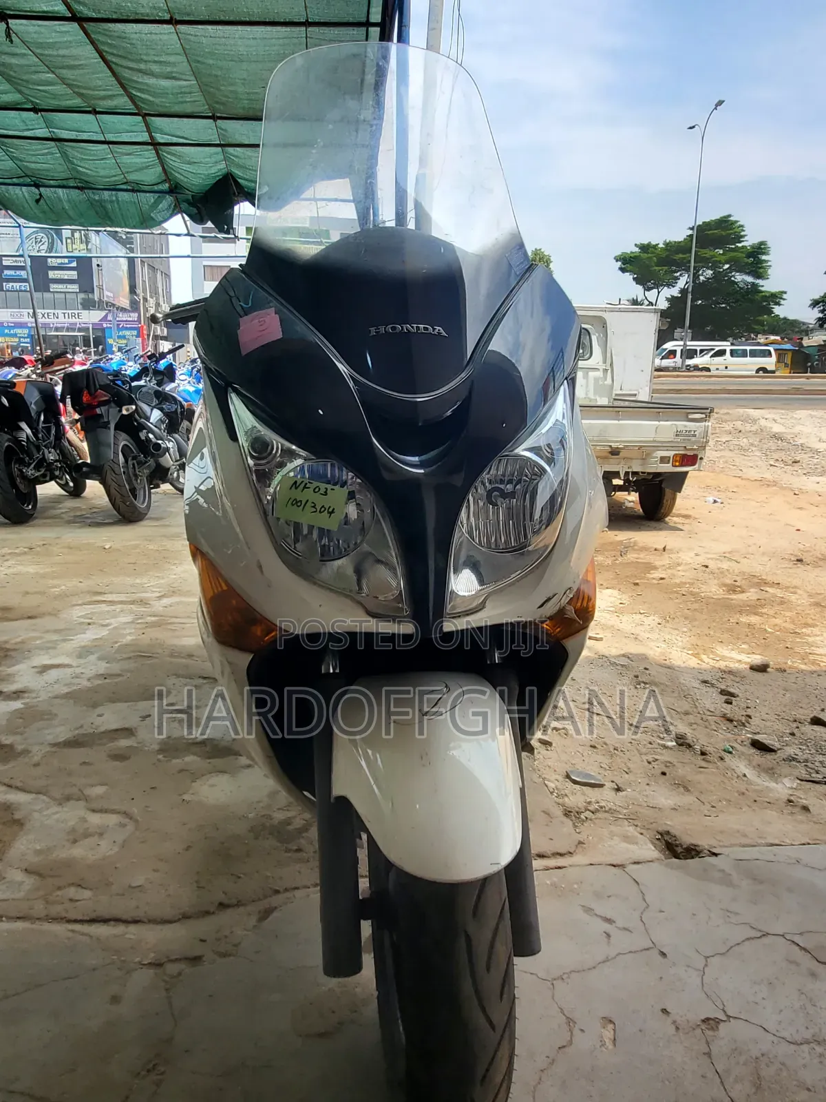 Honda 2003 White