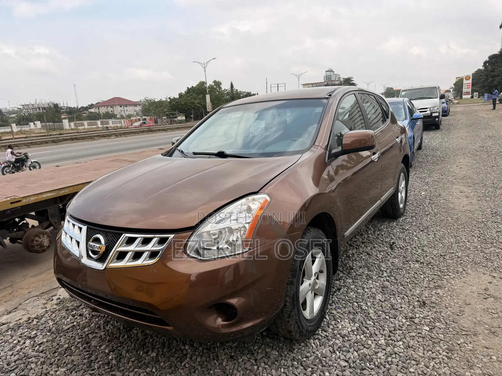Nissan Rogue SV 2013 Brown