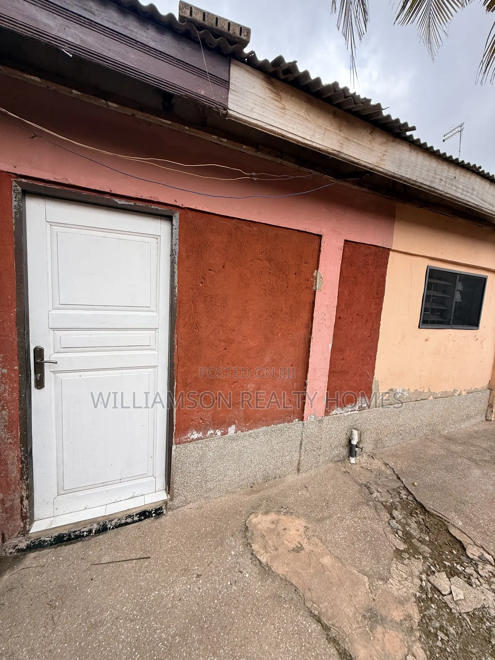 1bdrm Apartment in Hfc Estate Area, Spintex for rent