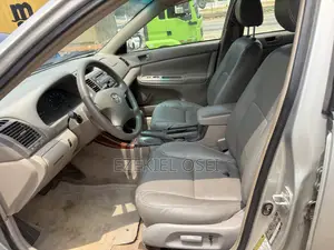 Toyota Camry 2.4 GLi Automatic 2006 Silver